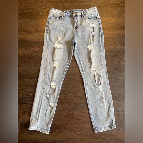 Grace & Lace Distressed Denim Jeans Light Wash Women’s Size 10 - Picture 1 of 6